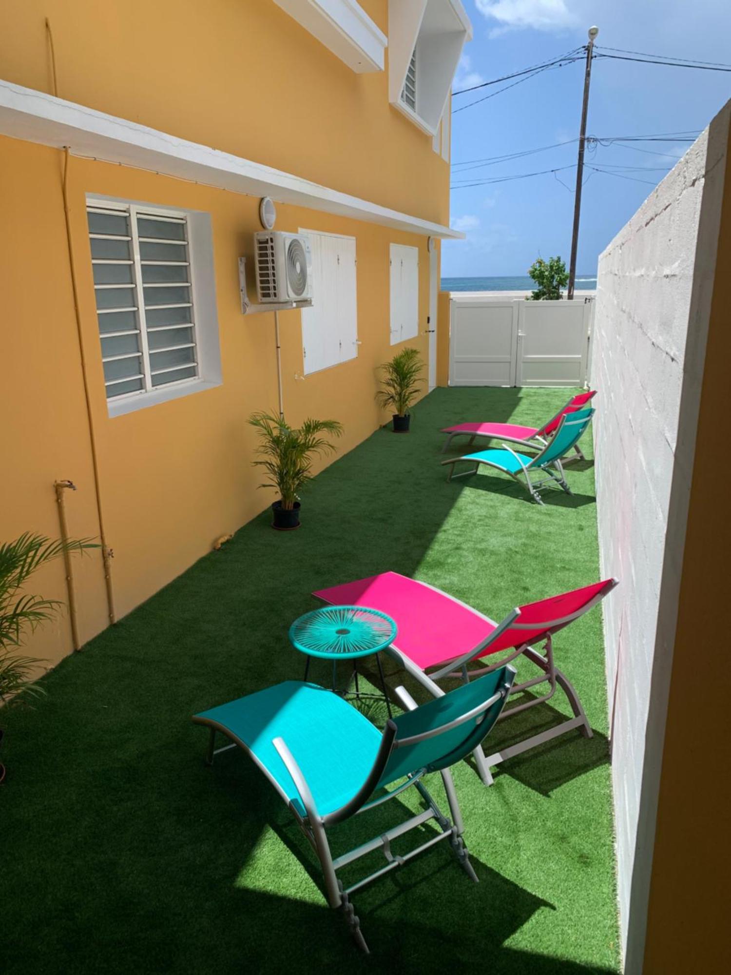 לה מול Villa Phare Caraibes Guadeloupe - Rooftop Jacuzzi & Ocean View מראה חיצוני תמונה